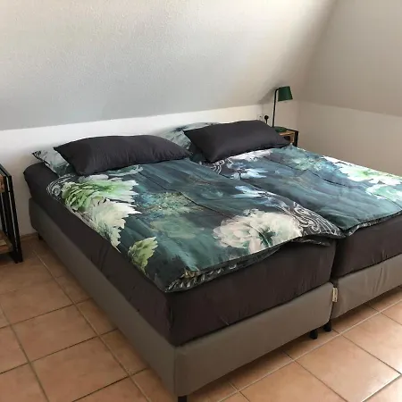 Lou Apartment *