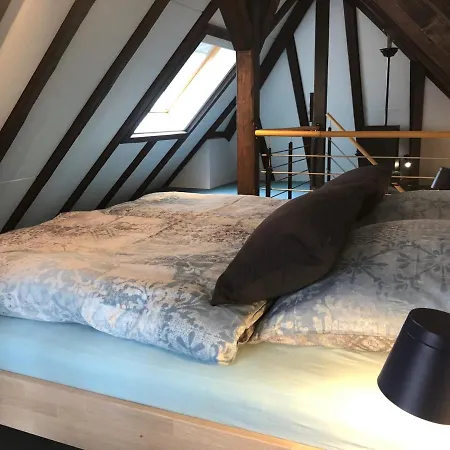Lou Apartment *